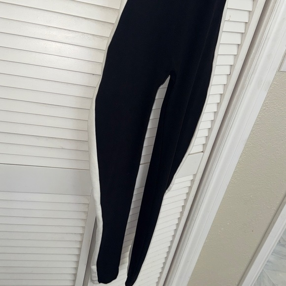 Fila Black and Gold 🖤🤍💛 Jumpsuit - S - Picture 4 of 6